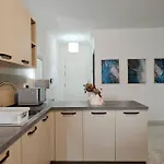 Apartment Seaview Escape