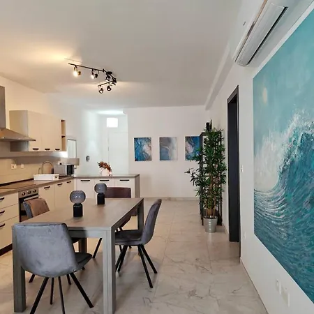 Seaview Escape Lejlighed